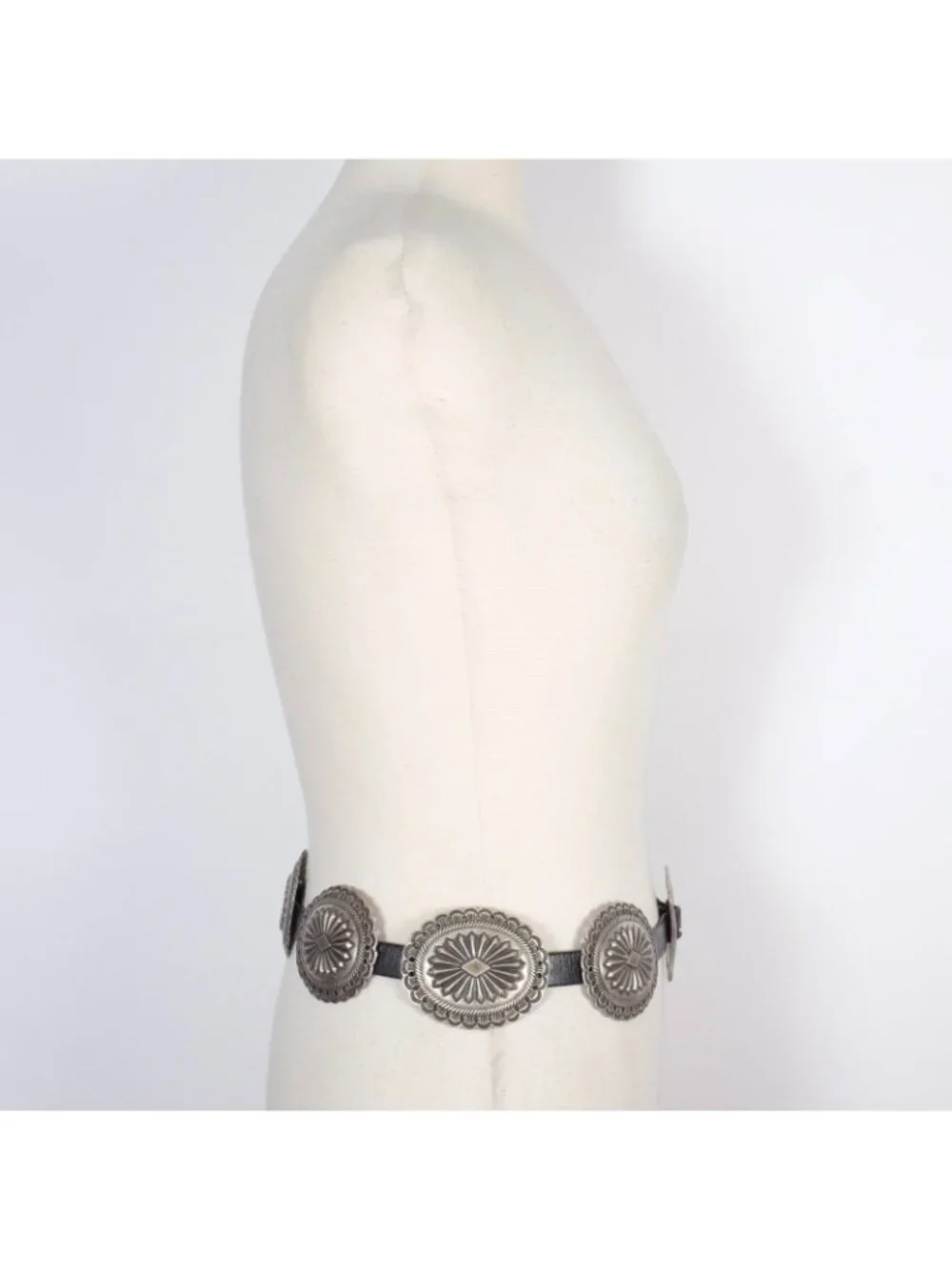 POLO Ralph Lauren Collection Belt sz M Concho black leather silver hammered